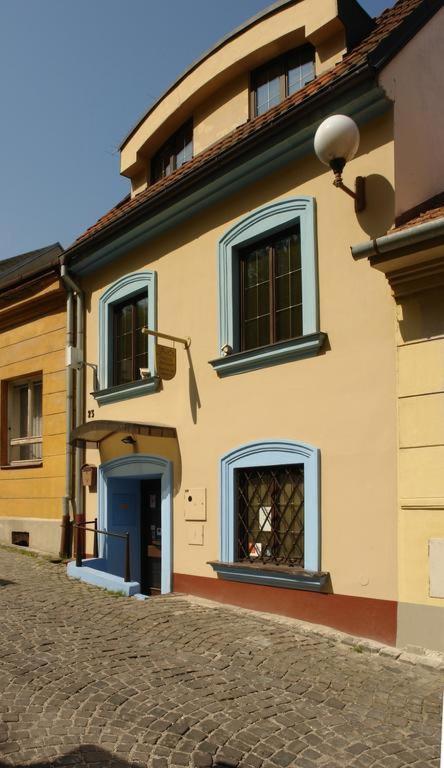 Penzion Pod Hradom